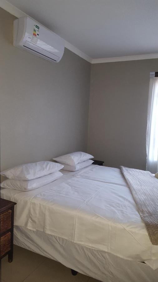 Tlelakufuma Guest House Johannesburg Bagian luar foto